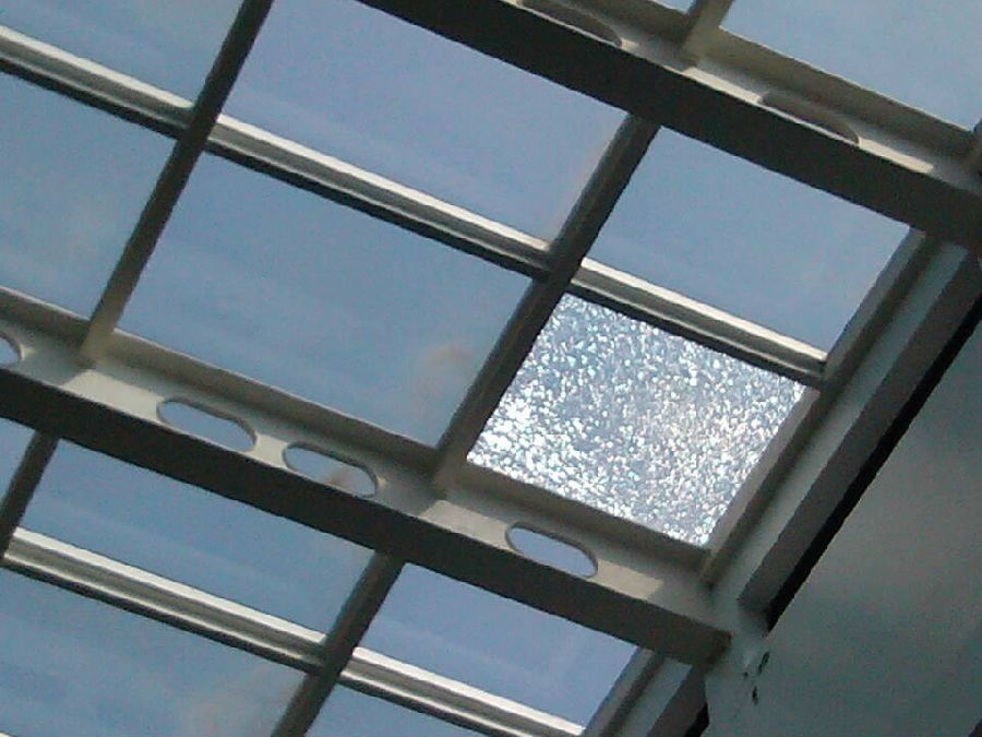 建筑玻璃知識大全，這些你一定要注意與日常玻璃制品的區別